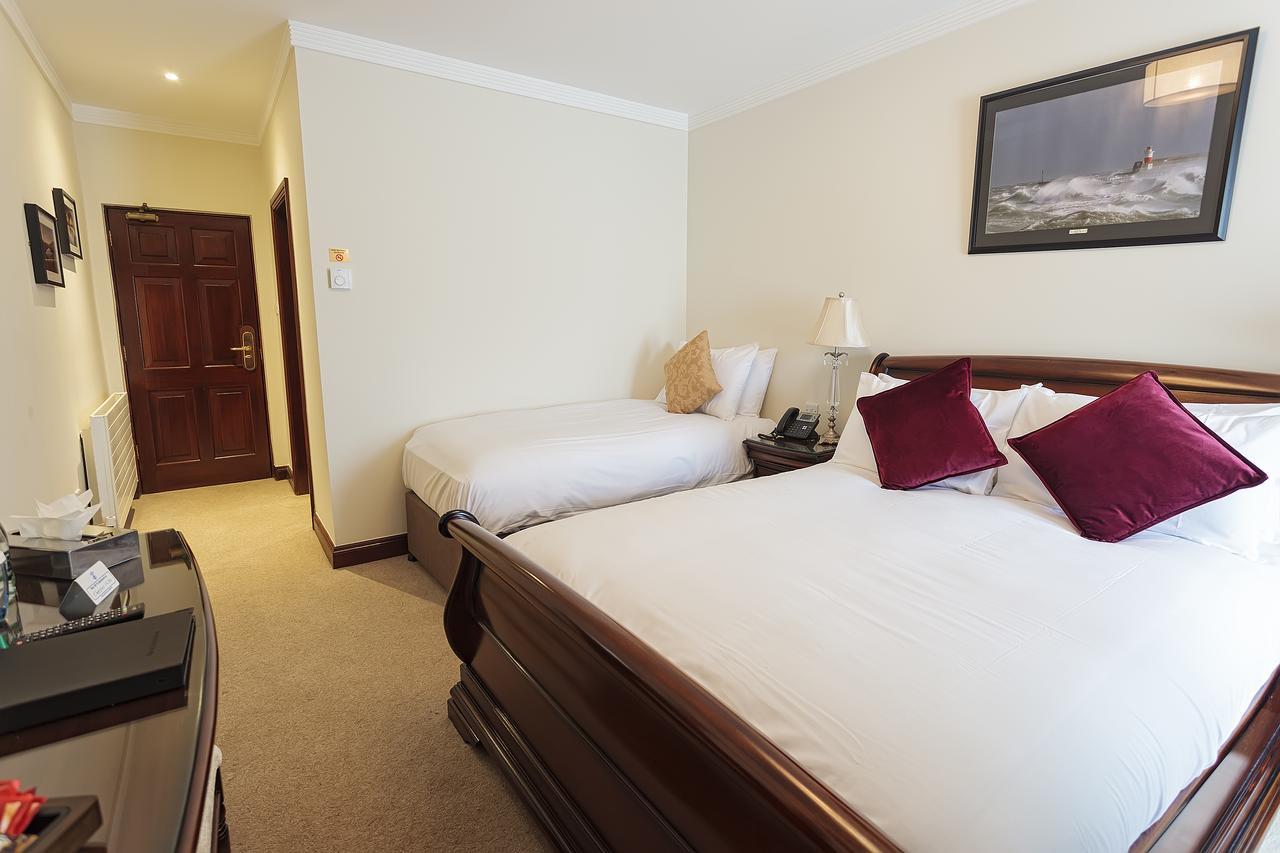Chester Beatty Inn Ashford Eksteriør billede
